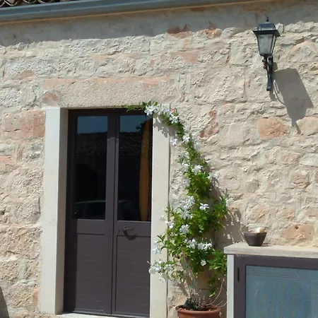 I Dammusi Holiday home *